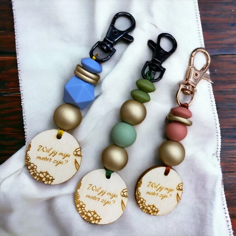 fopspeenkettingen-bijtringen-sleutelhangers