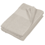 Kariban K113 badlaken in kleur Light Angora, personaliseerbaar met borduring